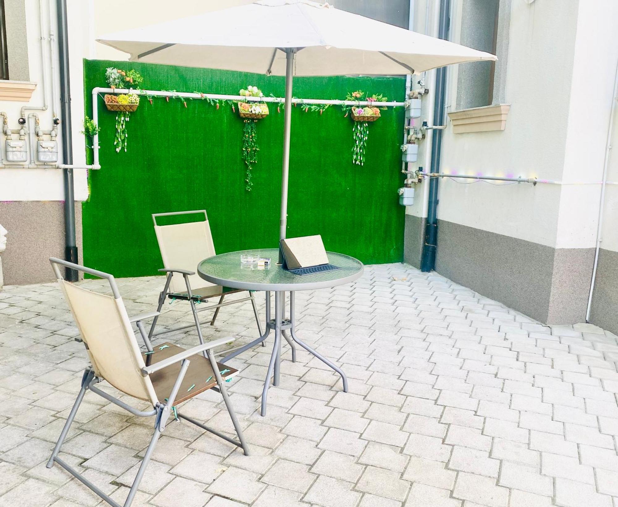 Hostel Cazan House Bukareszt Zewnętrze zdjęcie